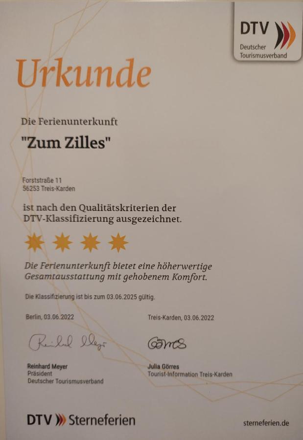 Ferienwohnungen Zum Zilles Treis-Karden Bagian luar foto